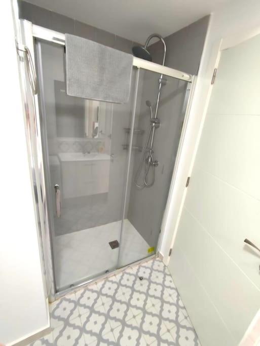 Apartament Near The Ocean In Playa San Juan المظهر الخارجي الصورة